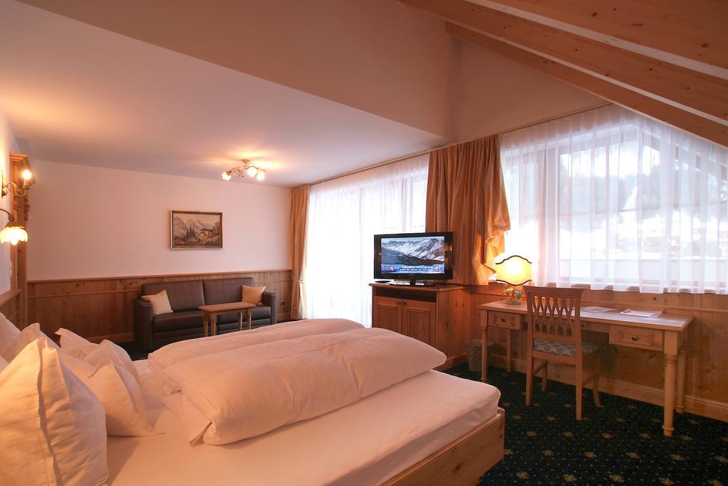 Hotel Fatlar Ischgl Exterior foto